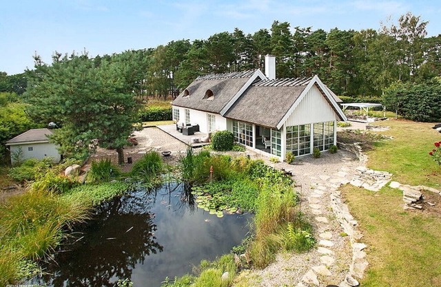 Top holiday home on the Baltic Sea in southern Sweden a few meters from the beach