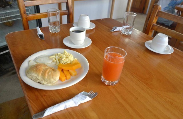 Tour to volcan, swim with sharks! Tripple Room Suite #2