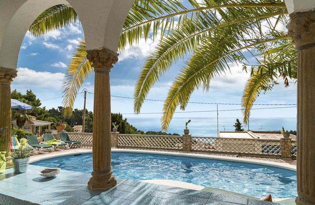 Tower villa*sea view*pool