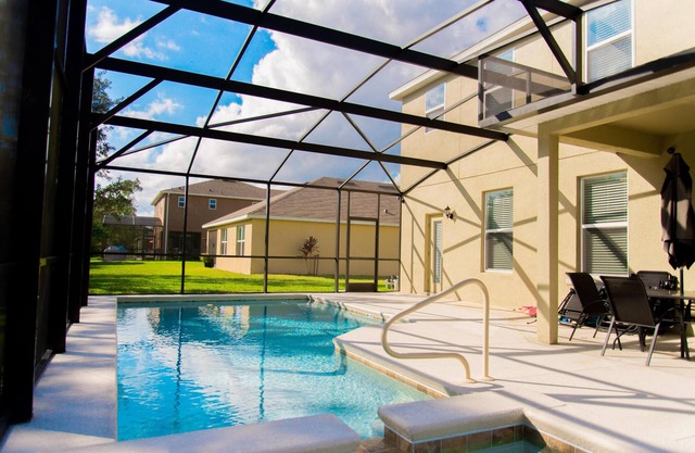 Trafalgar Retreat by Orlando Short Term