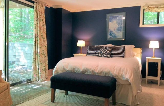 Trailside 3-Level Townhouse in the Birches