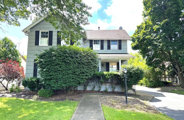 Tranquil 2-bedroom condo in Warren with WiFi, AC