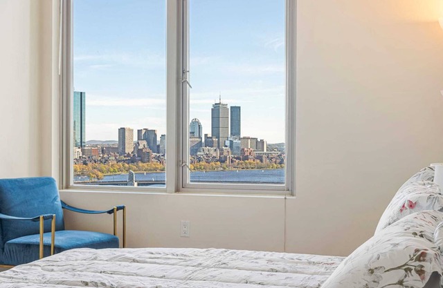 Tranquil 2 BR 2BA apartment with stunning views