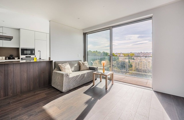 Tranquil Retreat near the CityGolf