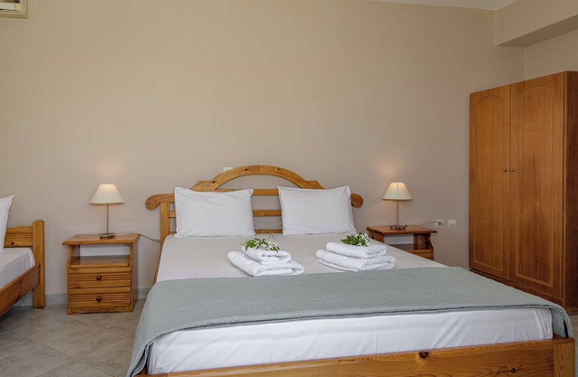 Triple Studio with Sea View - Villa Mare Studios