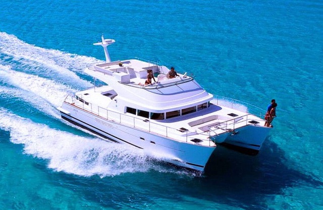 Tropical Yacht Charters - All-Inclusive.... Family Vacations.