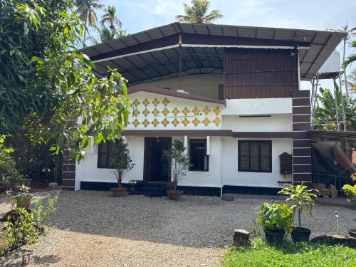 Turtle Island - Homestays