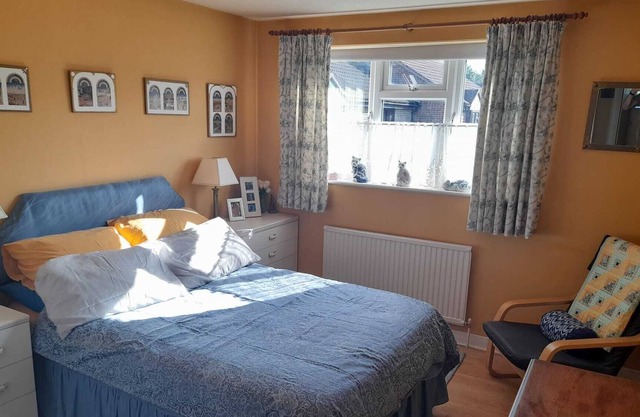 Two Bedroom House With a Stairlift and Lovely Garden in Cul-de-sac in Maldon