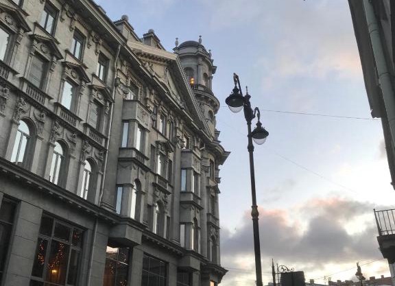 Two Sisters на Фонтанке