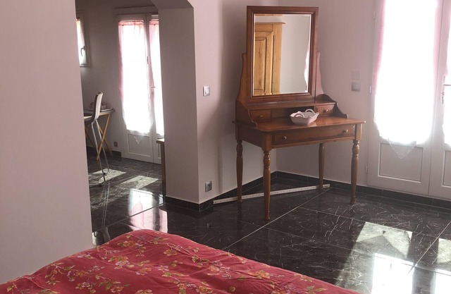 TYPE 1 Fos sur mer WEEKLY RENTAL