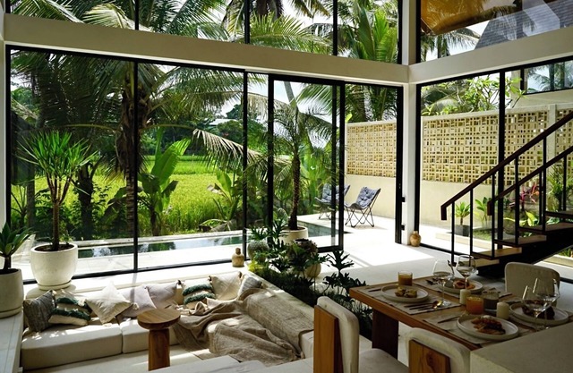 Ubud 2-bedroom pool villa with WiFi and AC