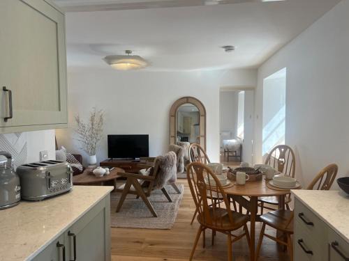 Unwind at our berry farm