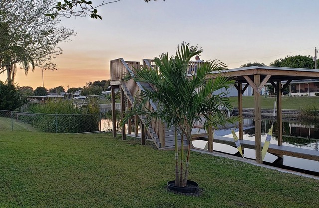 Updated home in quiet area. Dock, fish cleaning station & more. Lake O Access!