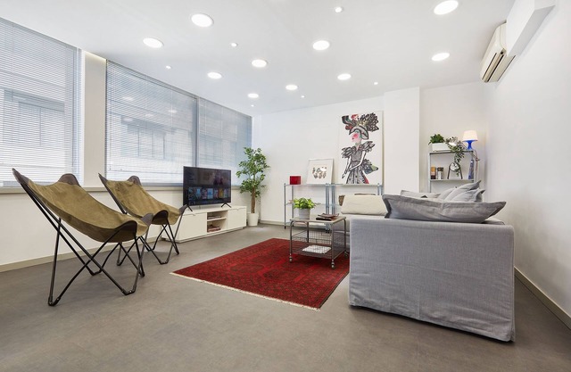 Urban 4 Bedroom Modern Apartment in the heart of Athens