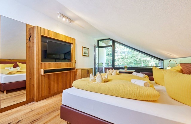 Vacation apartment/apartment for 3 guests with 33m² in Bad Goisern on Lake Hallstatt (266099)