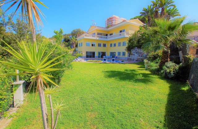 V&V LLORET-Villa Morisca: large villa for 17 pax., 1'5km beach Canyelles beach