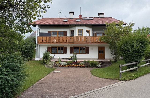 Vacation apartment/apartment for 4 guests with 75m² in Ingenried (296910)