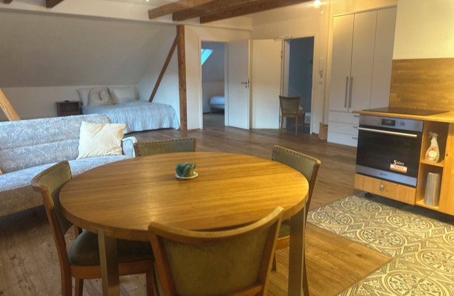 Vacation apartment Apfelbaum in the guest & people and nature