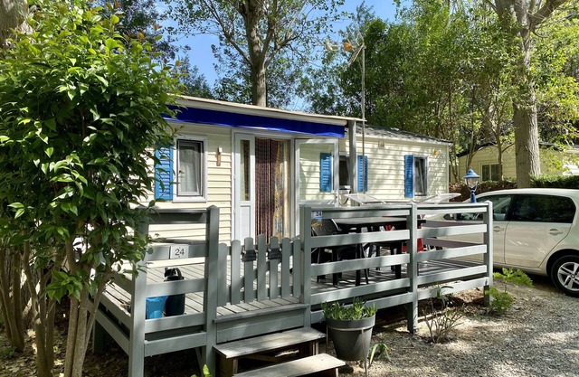 Vacations in the south of France on the Mediterranean and the Canal du Midi