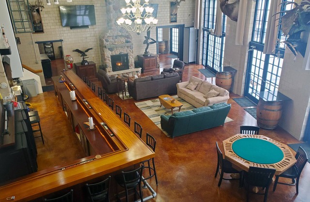 Vacation rental or event venue on Lake Pepin