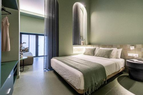 Valencia Malvarrosa Beach point green