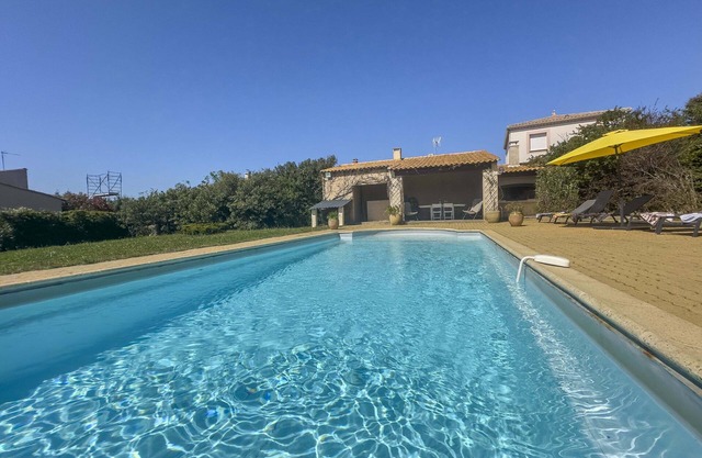 Villa 6p CLIM Big Swimming pool PRIVE salt Heated WIFI sea 8km