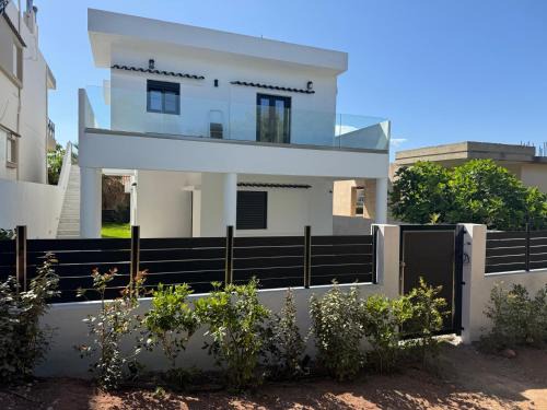 Villa Achilleas by the sea