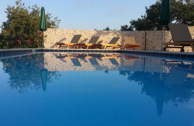 Villa Antonija - Four-Bedroom Villa with Terrace and Private Pool