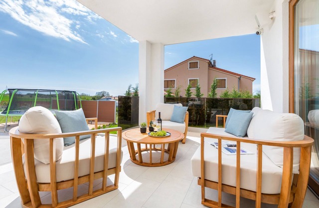 Villa Grofica, Istrien, Neues Haus, Beheizter Pool, Whirlpool, Tischtennis,