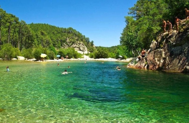 VILLA OF CHARM AT THE EDGE OF the NATURAL SWIMMING POOLS