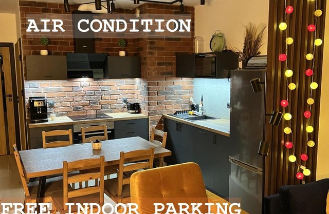 Warsaw Downtown View 3 ROOMS 60m2+ FREE GARAGE 2km Old Town Metro 9min tram