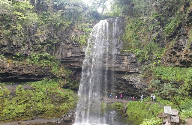 Waterfall Country Escape, Brecon Beacons Sleeps 19