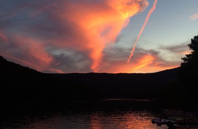 Waterfront Paradise- 10 minutes from downtown Chattanooga