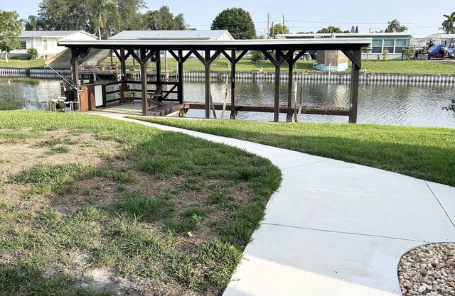 Waterfront property on Lake Okeechobee