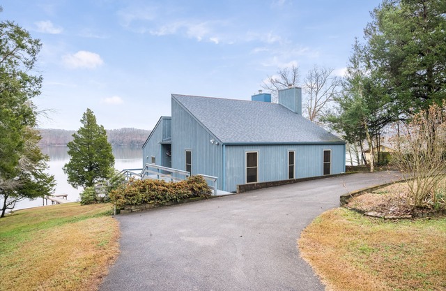 Watts Bar Lake House