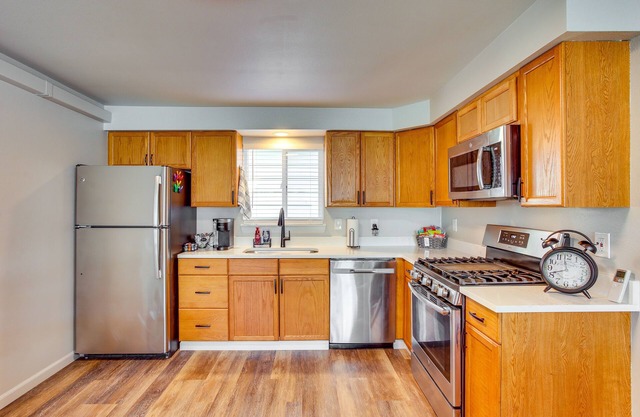 Well-Equipped Buckley Apartment: 24 Mi to Tacoma!