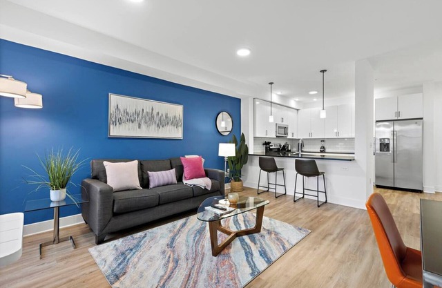 Wonderful ! King 1BR ! Free Parking ! 30 min NYC !