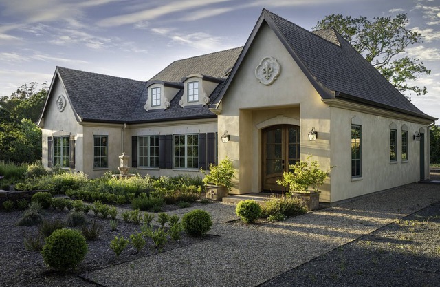 WOW! A little bit of France.in Sonoma!