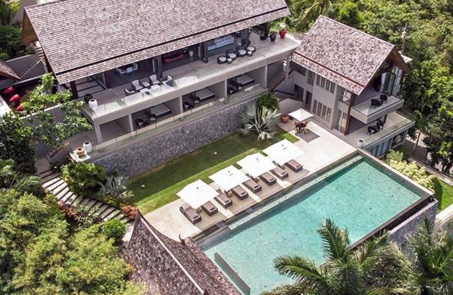 You and Your Family will have a Dream Holiday staying in this 4 bedroom Luxury Villa