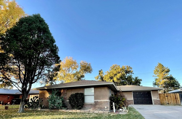 Your Homestead away from Home! Family Friendly - Cozy & Convenient