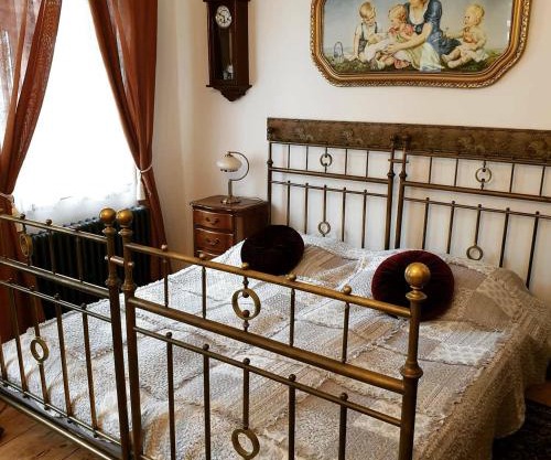 Zlatá léta - apartmánový dům Jáchymov