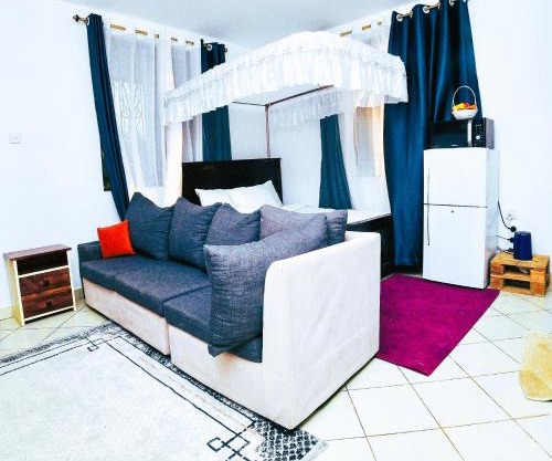 Zuru-KeyLeafy by Zuruhomes