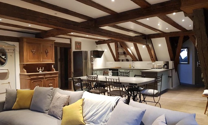 Riquewihr Apartment | à l'orée du bois
