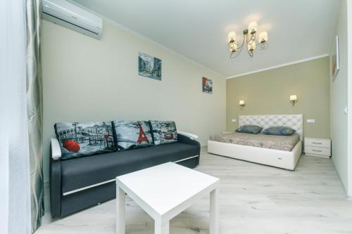 Darnyckyj Apartment | Апартаменты ЛЮКС на улица Софии Русовой 7 Near metro Poznyaki LUX apartment on Sofia Rusova street 7