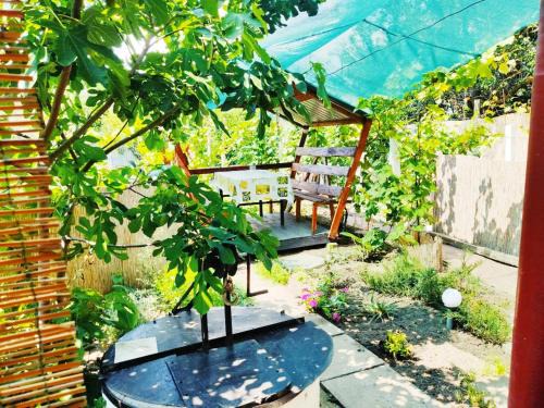 Karolino-Bugaz House | Гостевой дом золотые пески