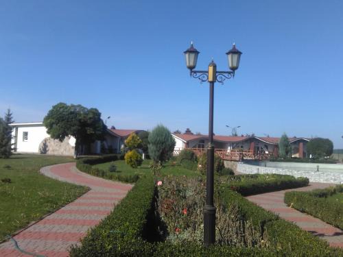 Kiev Oblast Hotel | Готель Золота Підкова Чупира