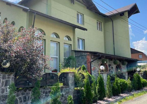 Slavske House | Готель РіТО