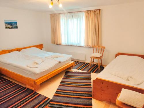 Stoykite Apartment | Калиновата къща