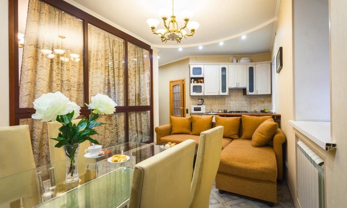 District No. 78 Apartment | Квартира на Фонтанке