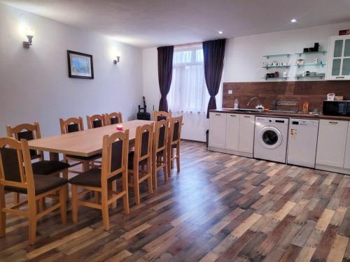 Elena House | Къща за гости Алтея